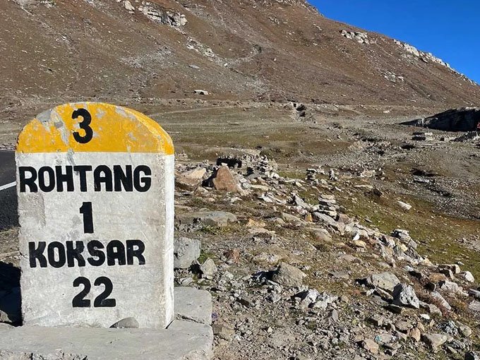 Manali to Sissu tour