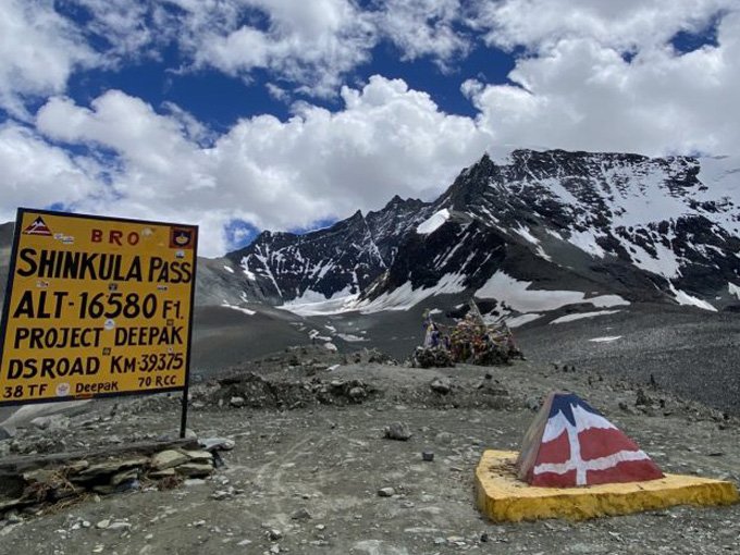 Manali to Shinkula Pass tour